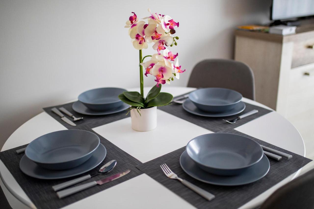 Csipke Apartman Makó Esterno foto